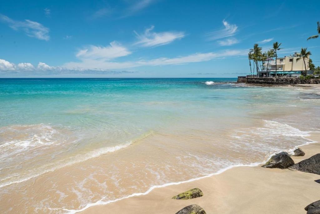 קאילואה-קונה Hawaiian-Style Oceanview Across The Street From Historic Magic Sands Beach Park - White Sands Village 202 מראה חיצוני תמונה